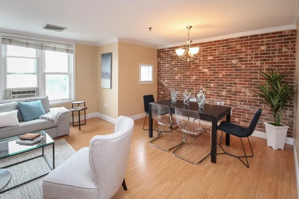 $3,900 | 161 West Sixth Street, Unit C, Boston, MA 02127