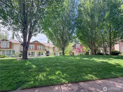 $799,000 | 12208 Northeast 24th Street, Unit 124, Bellevue, WA 98005