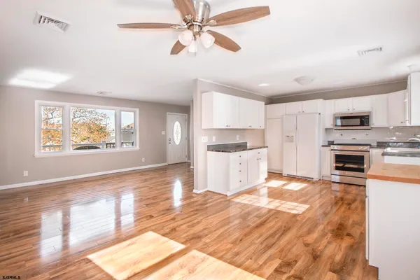 $509,999 | 570 North Harrisburg Avenue, Atlantic City, NJ 08401