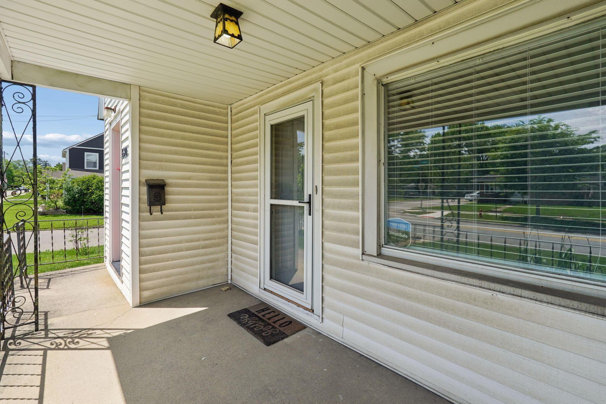 1580 East Weber Road Columbus, OH 43211 - Photo 5 of 28