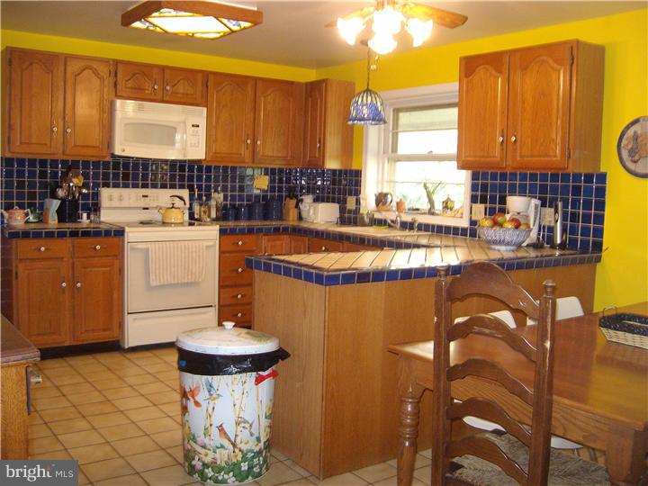 88 Boot Road Newtown Square, PA 19073 - Photo 15 of 22 Kitchen
