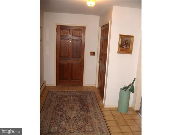 88 Boot Road Newtown Square, PA 19073 - Photo 9 of 22 Foyer