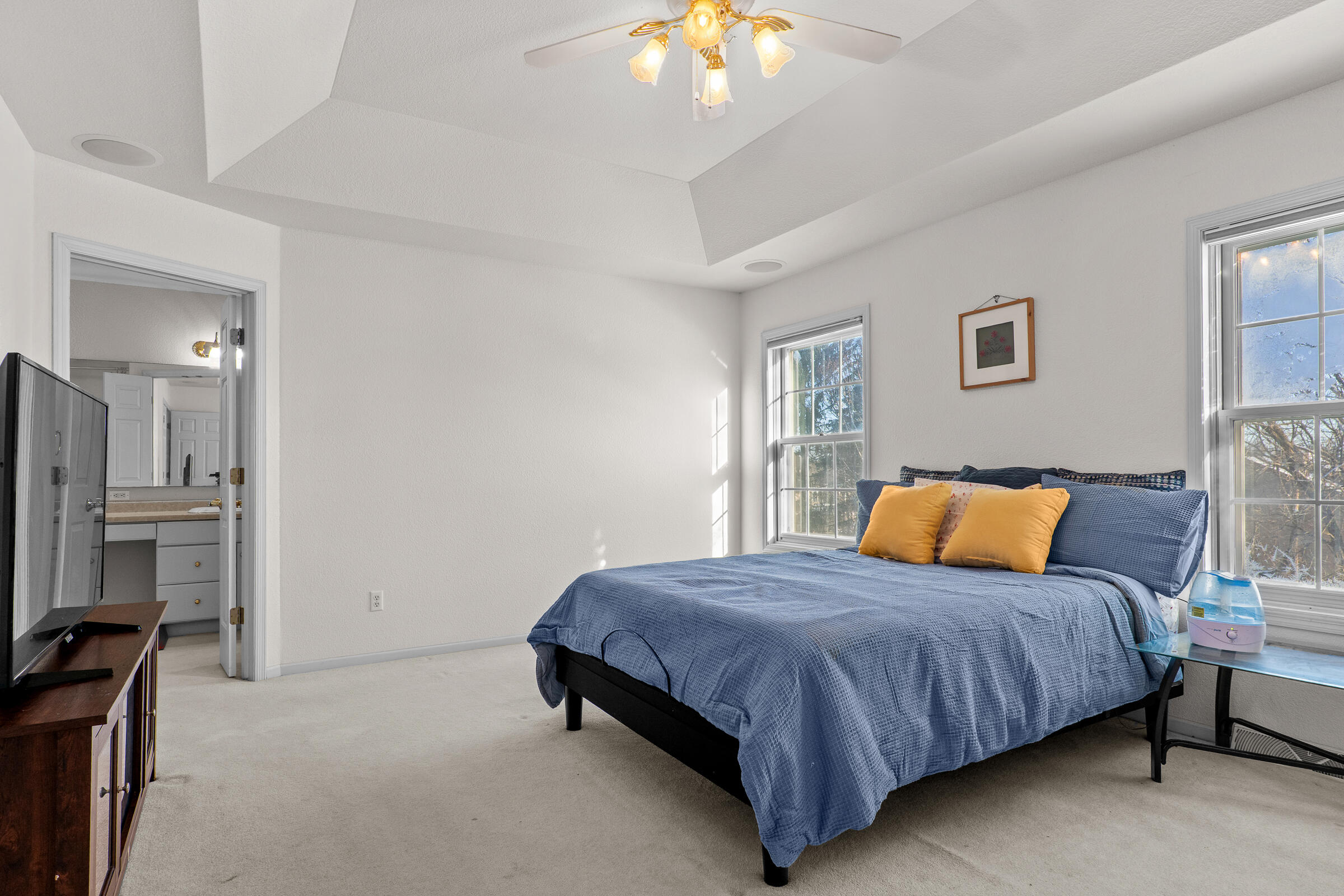 3205 Limerick Lane Sheboygan, WI 53083 - Photo 24 of 48 Primary Bedroom