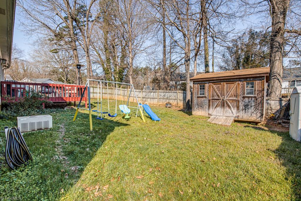 1805 Rivertrace Point High Point, NC 27265 - Photo 29 of 35 Gallery Image 29