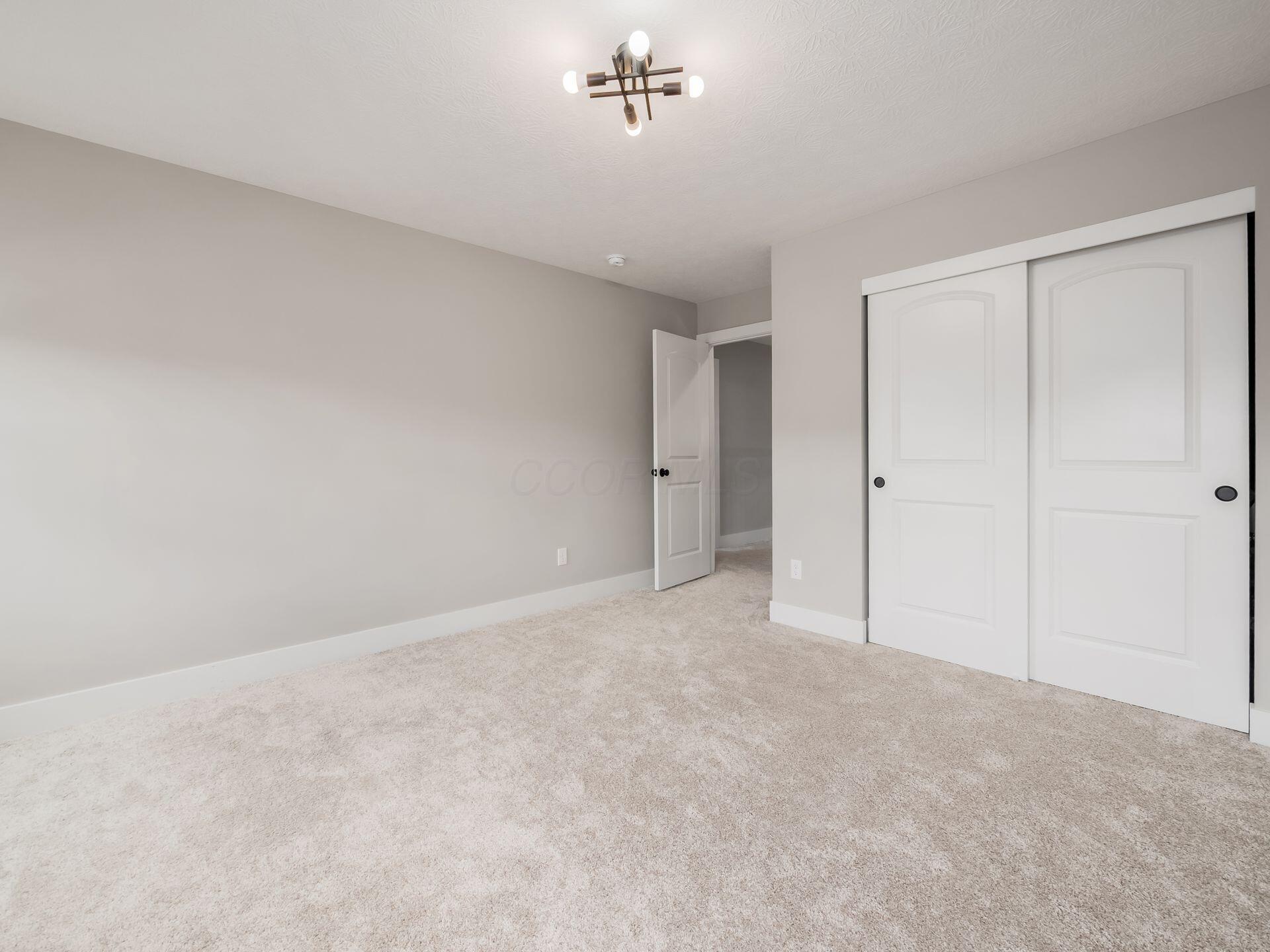 6496 Orangeberry Road Hilliard, OH 43026 - Photo 33 of 68