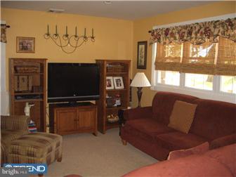 1523 Heather Road Huntingdon Valley, PA 19006 - Photo 2 of 12 Gallery Image 2