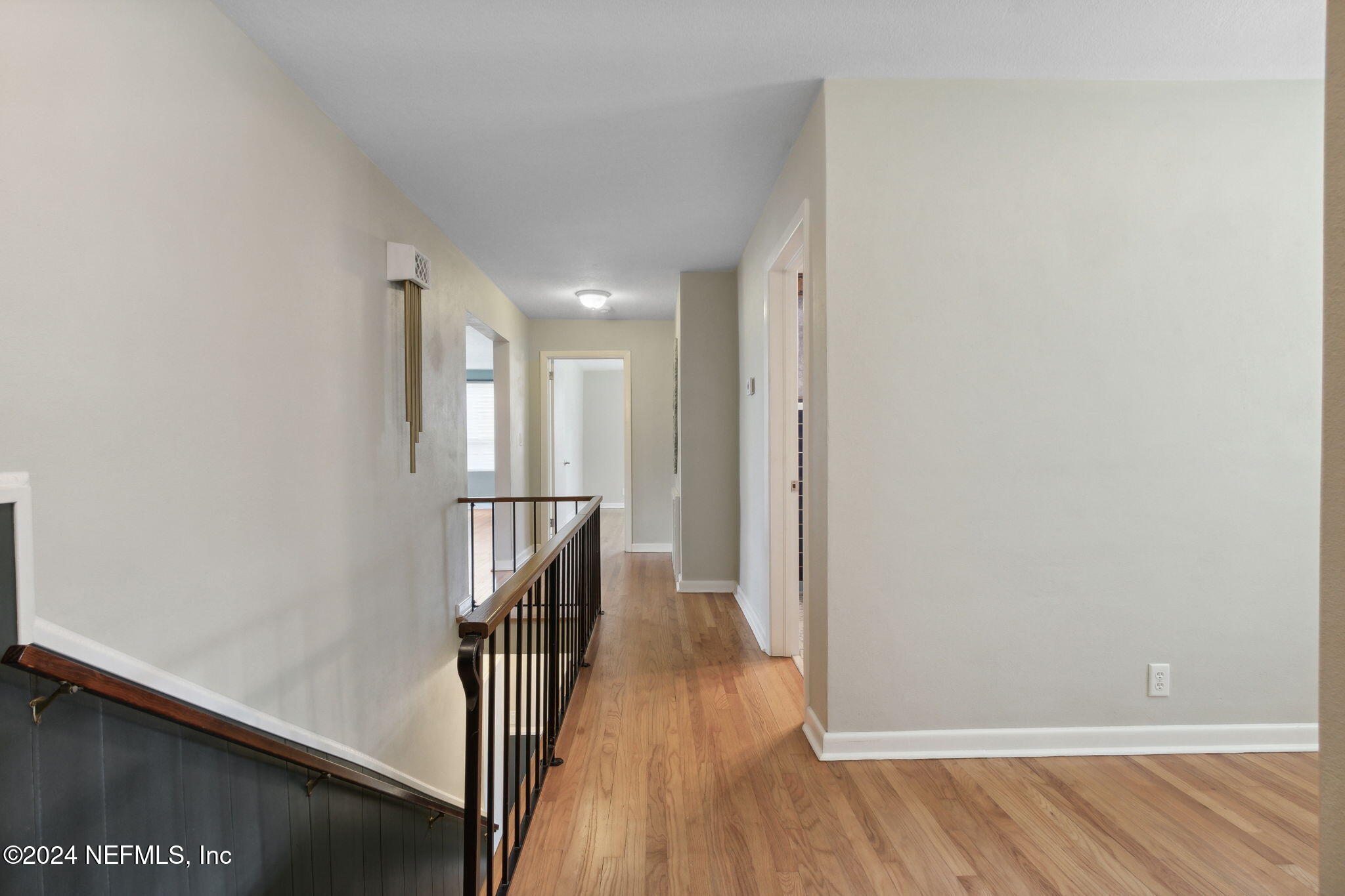 5031 Degrove Road Jacksonville, FL 32207 - Photo 12 of 81 Hallway