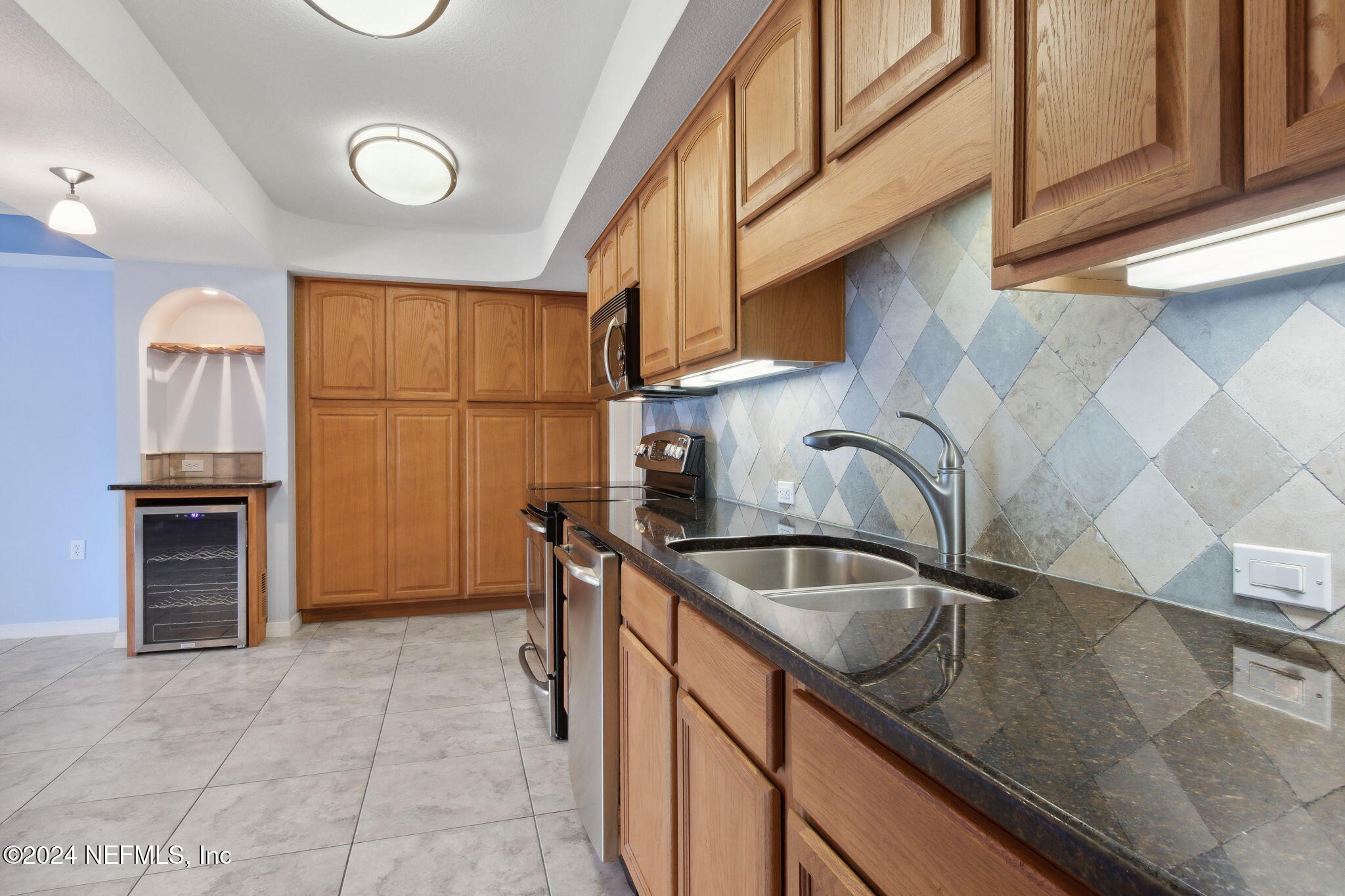 5031 Degrove Road Jacksonville, FL 32207 - Photo 52 of 81 Downstairs kitchen