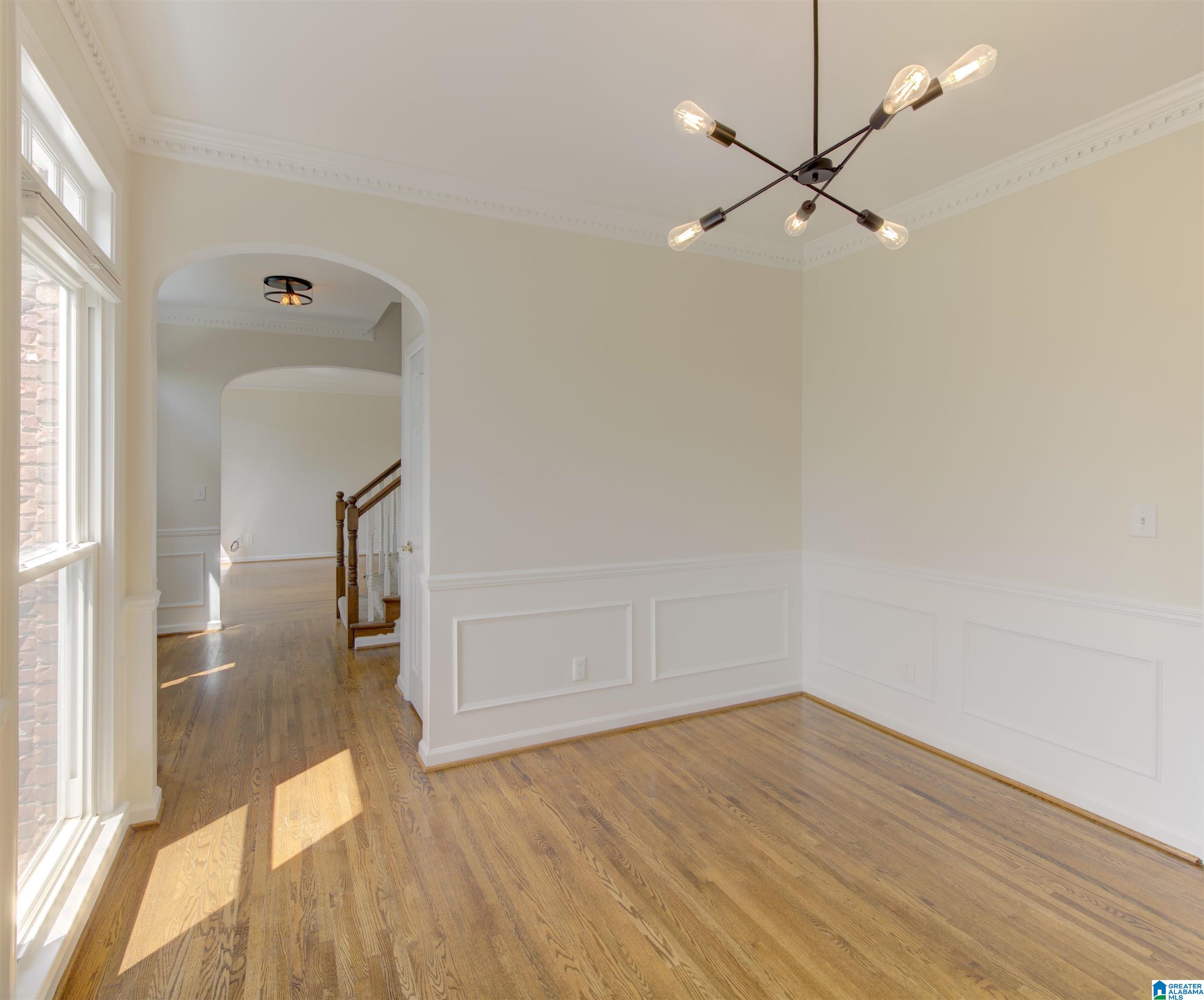 2209 Circle View Lane Birmingham, AL 35244 - Photo 3 of 34
