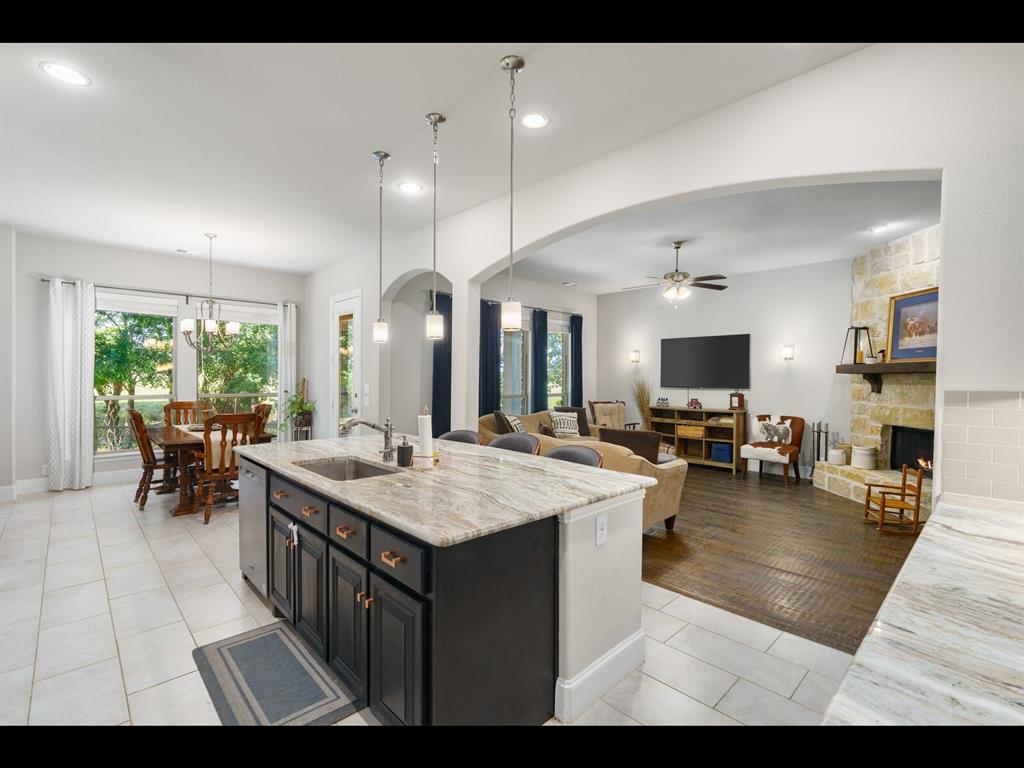 191 Daniel Drive Van Alstyne, TX 75495 - Photo 8 of 32 a view of a living room and dining room