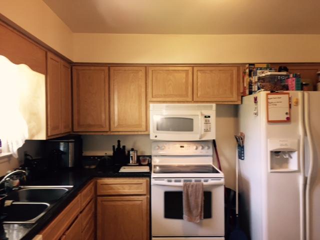 731 Ramada Road Vinton, VA 24179 - Photo 5 of 12 731 Ramada kitchen pics