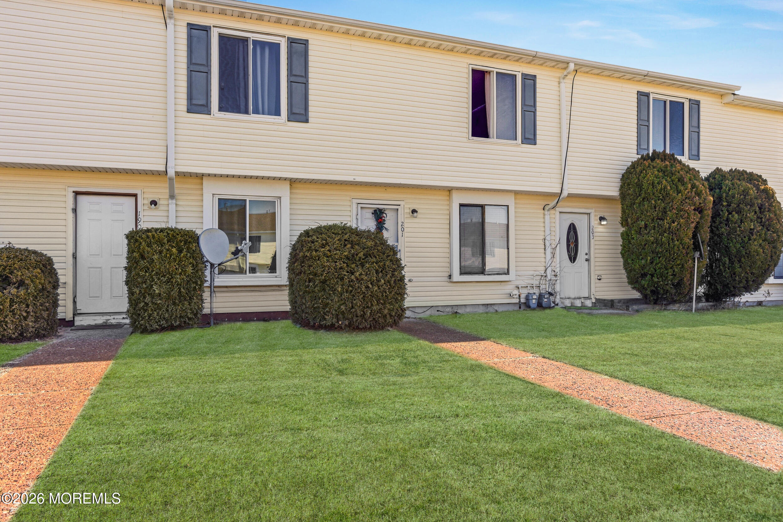 201 Sawmill Road Brick, NJ 08724 - Photo 3 of 17 a view of a house with backyard and a garden