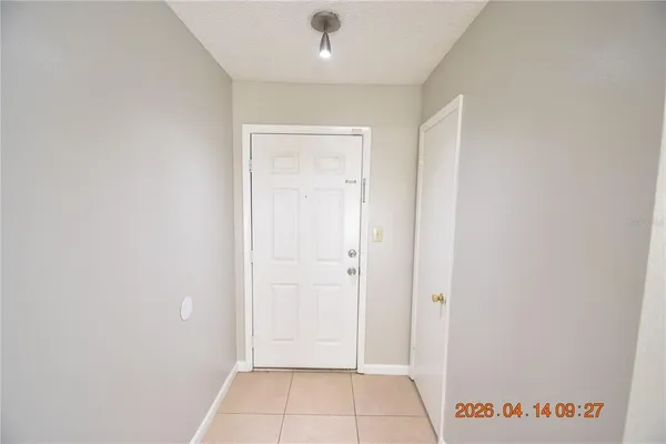 $1,725 | 8605 Mallard Reserve Drive, Unit 203, Tampa, FL 33614