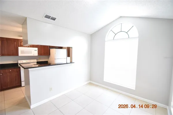 $1,725 | 8605 Mallard Reserve Drive, Unit 203, Tampa, FL 33614