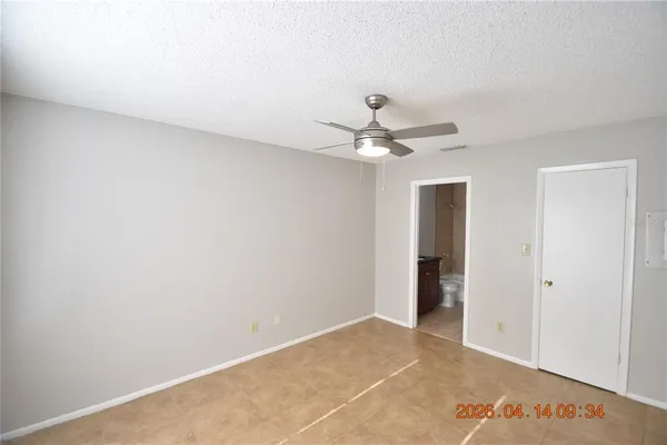 $1,725 | 8605 Mallard Reserve Drive, Unit 203, Tampa, FL 33614