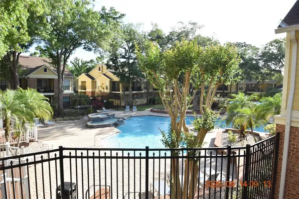$1,725 | 8605 Mallard Reserve Drive, Unit 203, Tampa, FL 33614