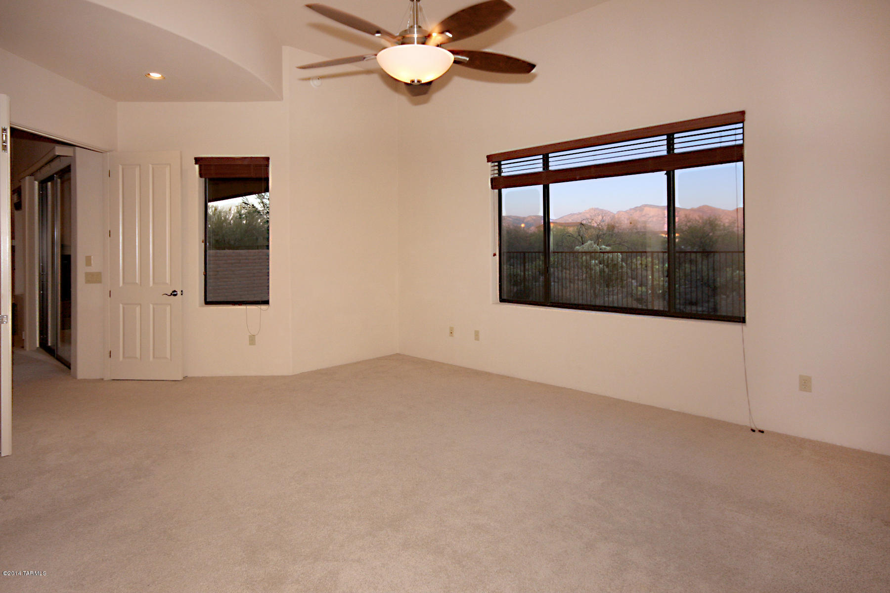 11500 North Moon Ranch Place Marana, AZ 85658 - Photo 15 of 27