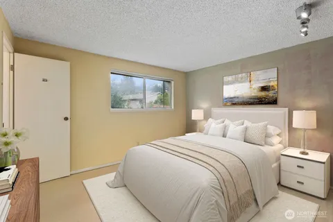 $895,000 | 7528 206th Place Northeast, Redmond, WA 98053