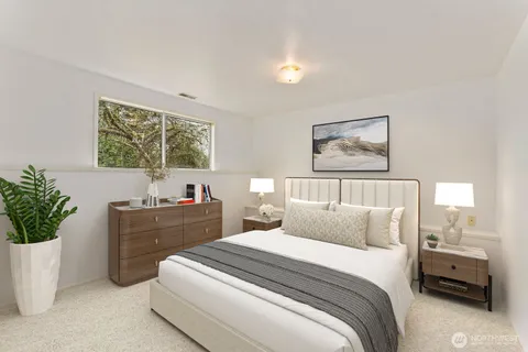 $895,000 | 7528 206th Place Northeast, Redmond, WA 98053