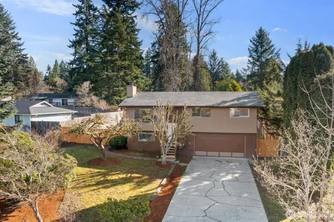 $895,000 | 7528 206th Place Northeast, Redmond, WA 98053