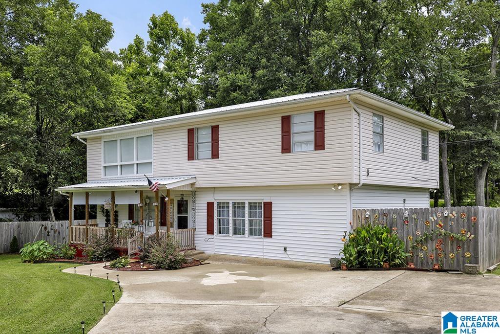 103 Corning Street North Anniston, AL 36201 - Photo 3 of 44