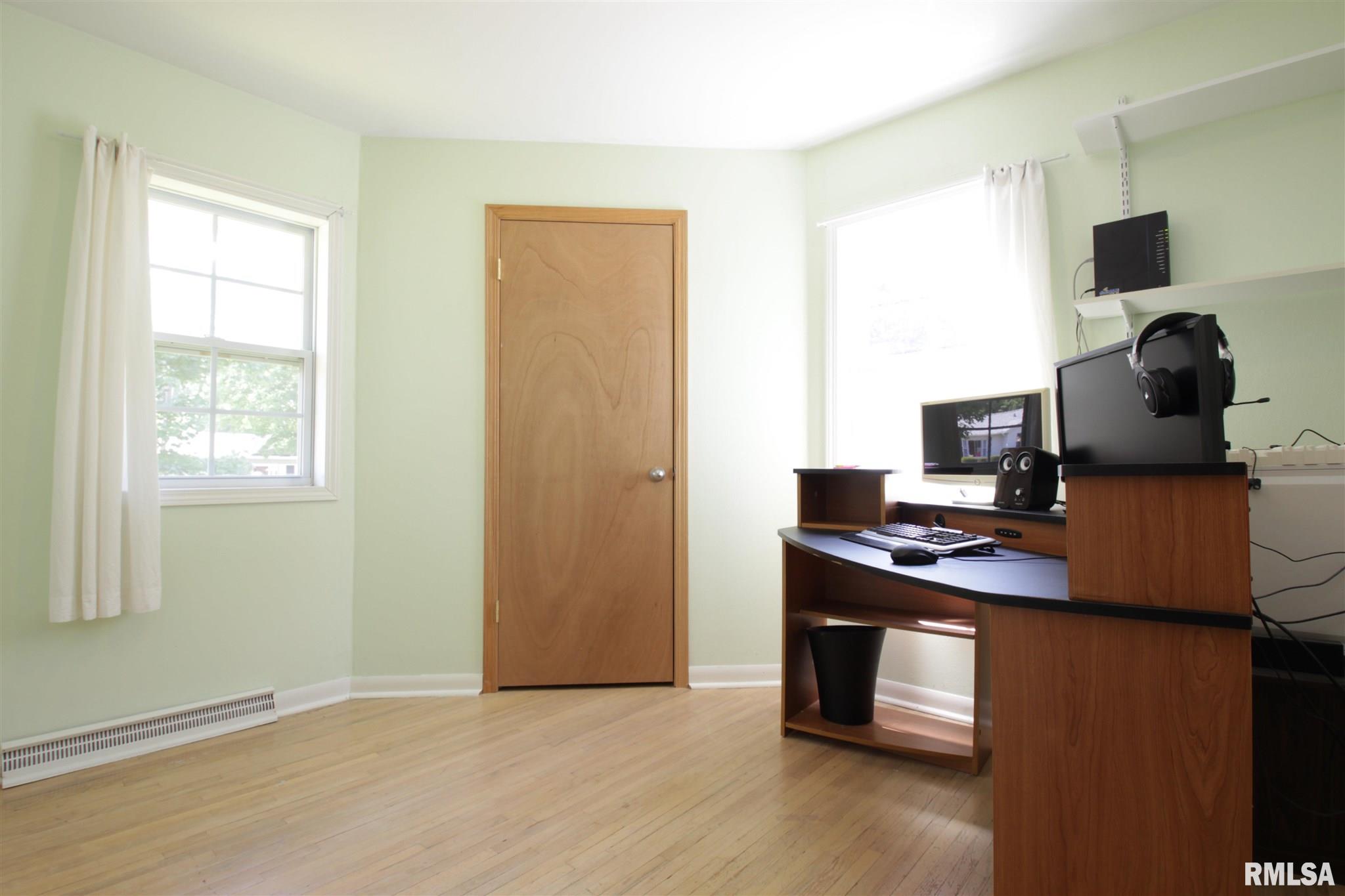 405 Devonshire Road Washington, IL 61571 - Photo 16 of 36 Gallery Image 16