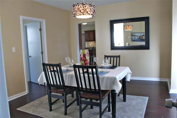 676 Sumner Avenue Springfield, MA 01108 - Photo 5 of 15 a view of a dining room with furniture