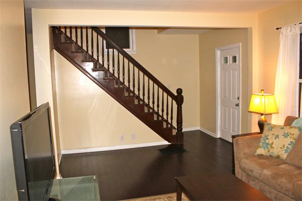 676 Sumner Avenue Springfield, MA 01108 - Photo 10 of 15 a view of livingroom with furniture