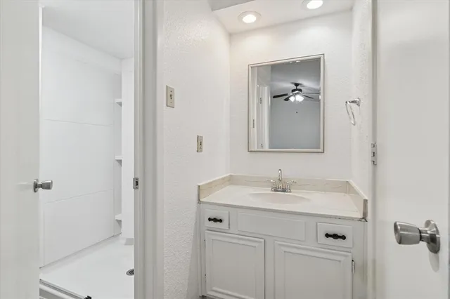 $2,300 | 1302 Summerwood Lane, Richardson, TX 75081