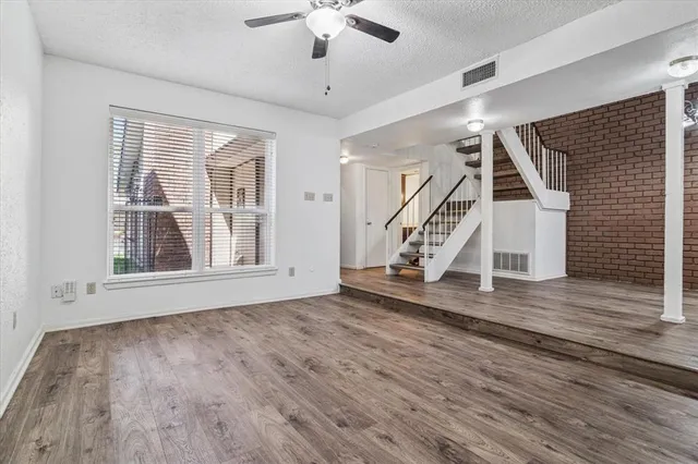 $2,300 | 1302 Summerwood Lane, Richardson, TX 75081