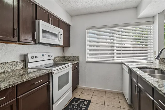 $2,300 | 1302 Summerwood Lane, Richardson, TX 75081