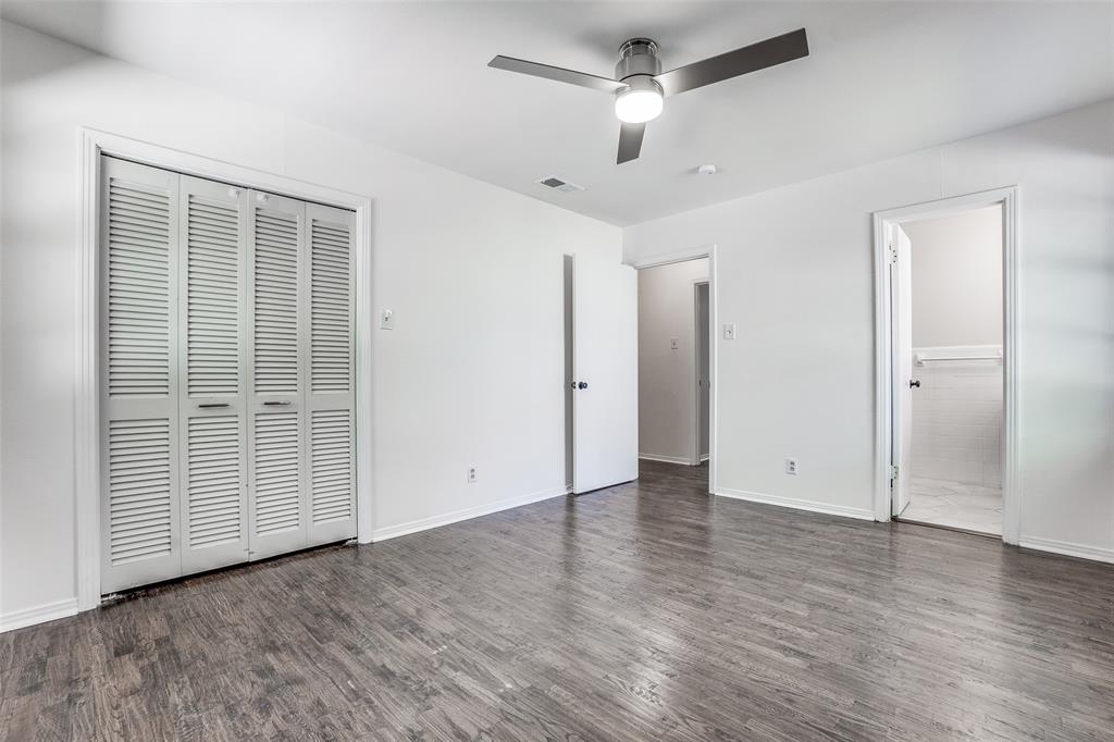 2314 Springhill Drive Dallas, TX 75228 - Photo 17 of 27 Located in back of house for added privacy. Ensuite bath has been completely remodeled as seen in subsequent photos not featured here
