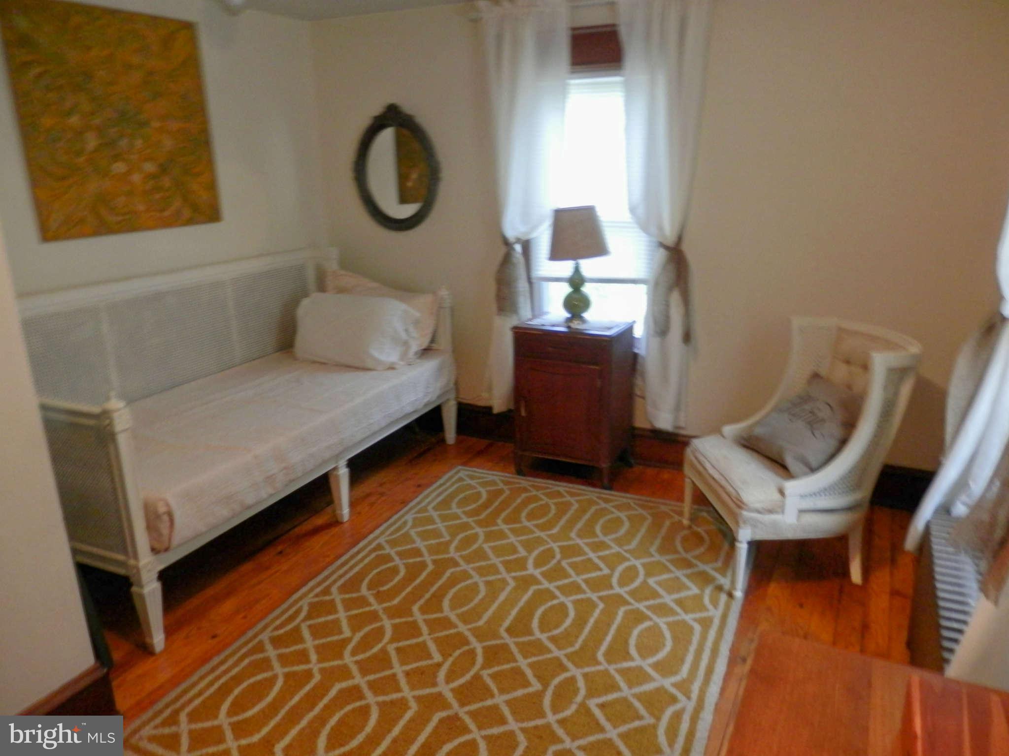 14405 Edgemont Road Smithsburg, MD 21783 - Photo 18 of 29 Bedroom