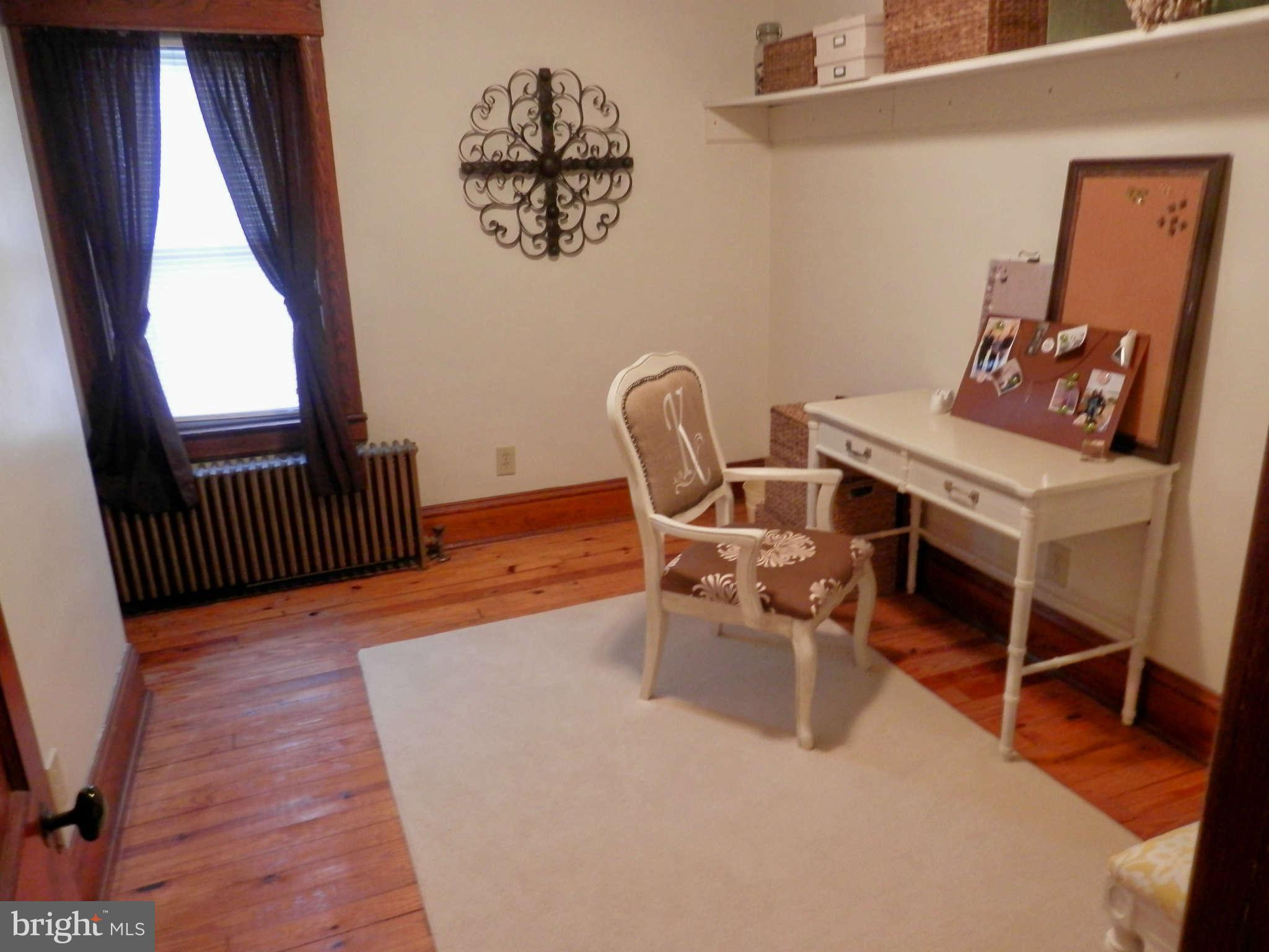 14405 Edgemont Road Smithsburg, MD 21783 - Photo 19 of 29 Bedroom or Office