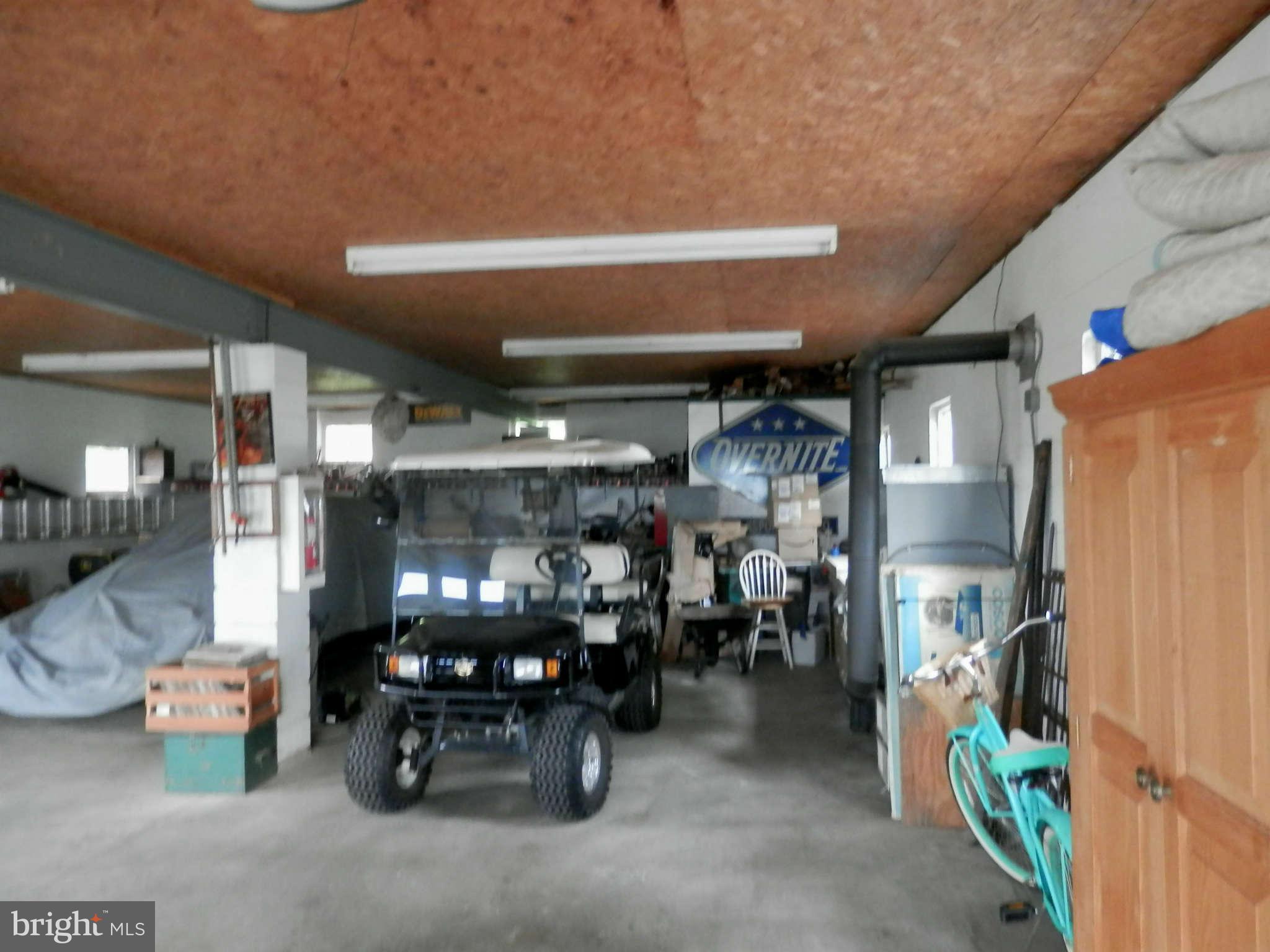 14405 Edgemont Road Smithsburg, MD 21783 - Photo 27 of 29 Garage Interior
