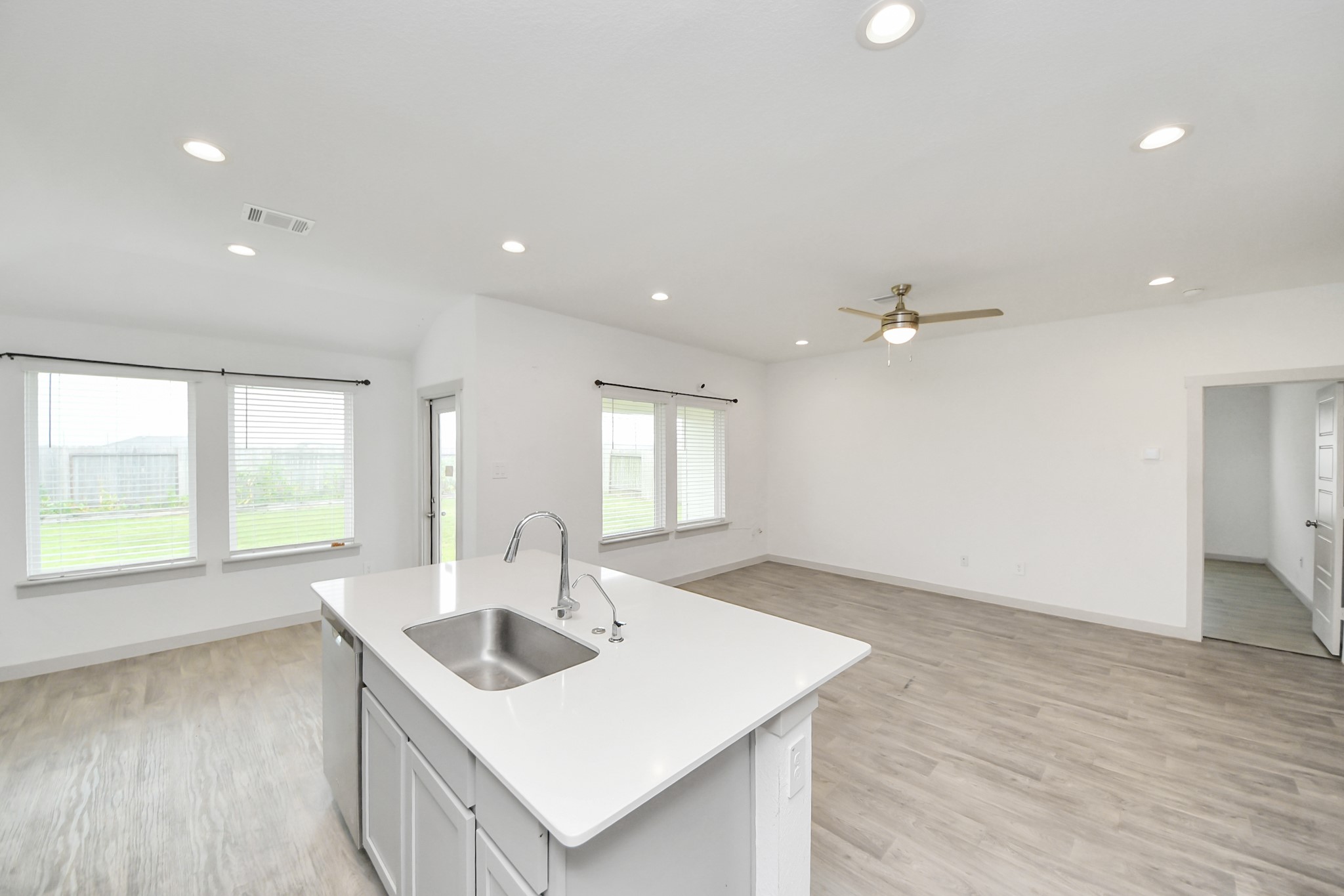 7923 Cattleman Vly Drive Rosharon, TX 77583 - Photo 15 of 34