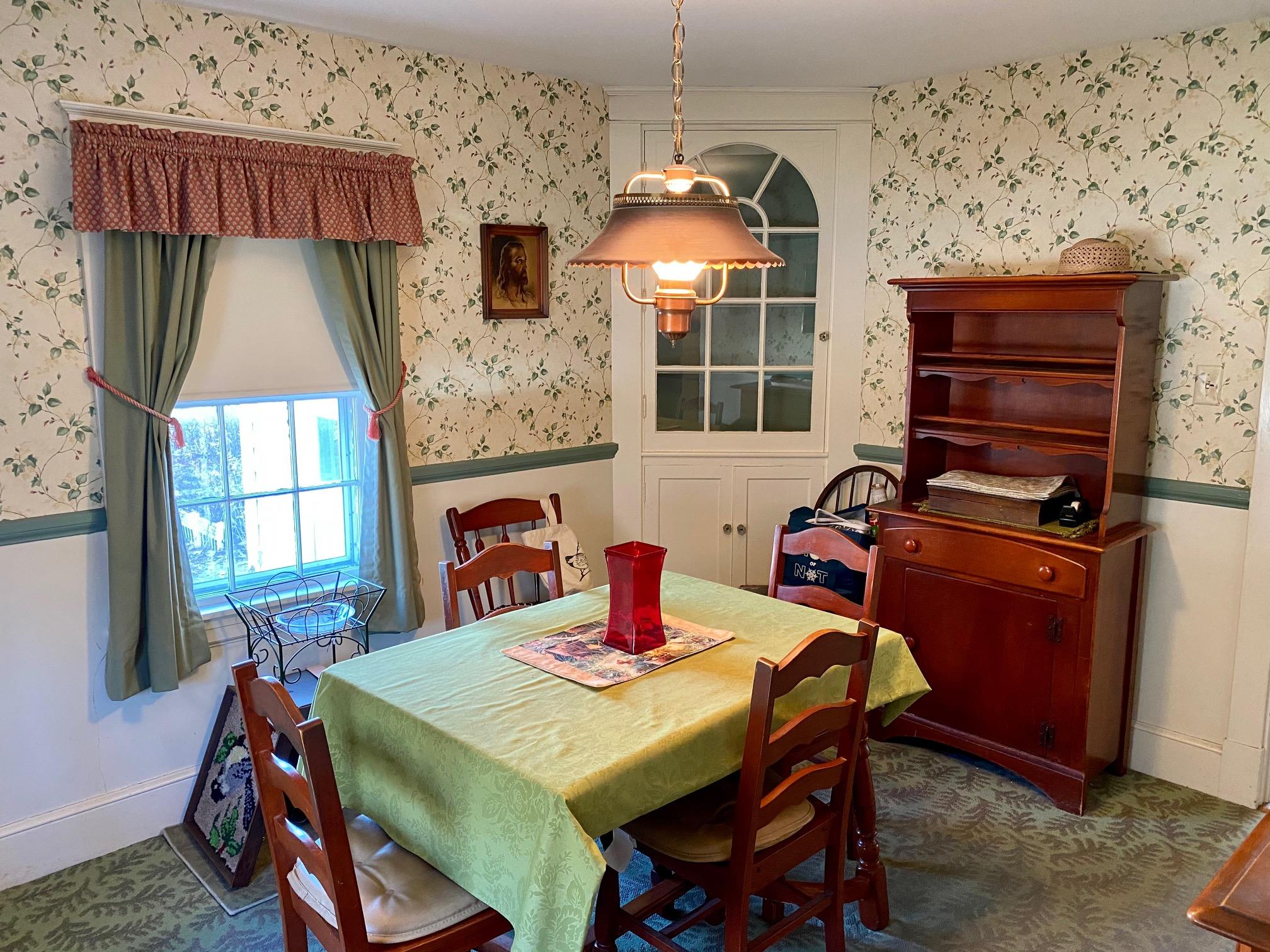 27 Byfield Road Portland, ME 04103 - Photo 22 of 35 IMG_2041