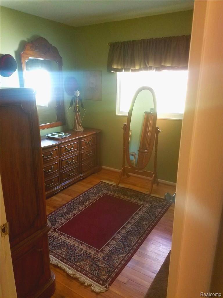5690 Fisher Road Howell, MI 48855 - Photo 21 of 32 20170501_115920.jpg