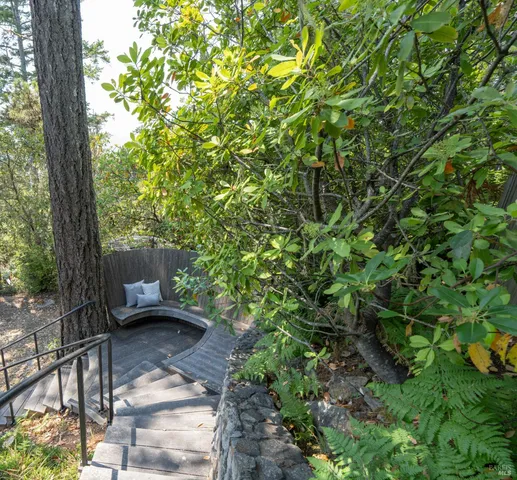 $3,500,000 | 46900 Gypsy Flat Road, Gualala, CA 95445