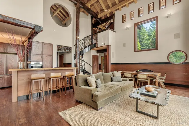 $3,500,000 | 46900 Gypsy Flat Road, Gualala, CA 95445