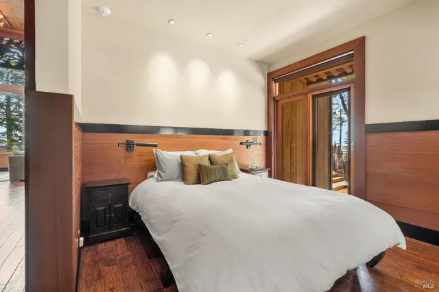 $3,500,000 | 46900 Gypsy Flat Road, Gualala, CA 95445