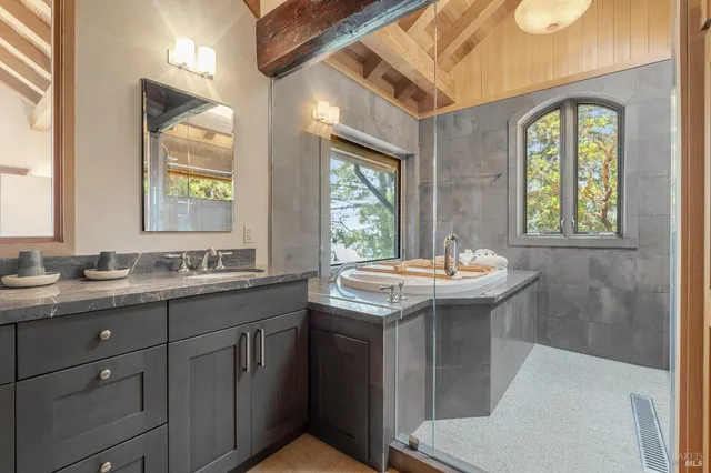 $3,500,000 | 46900 Gypsy Flat Road, Gualala, CA 95445