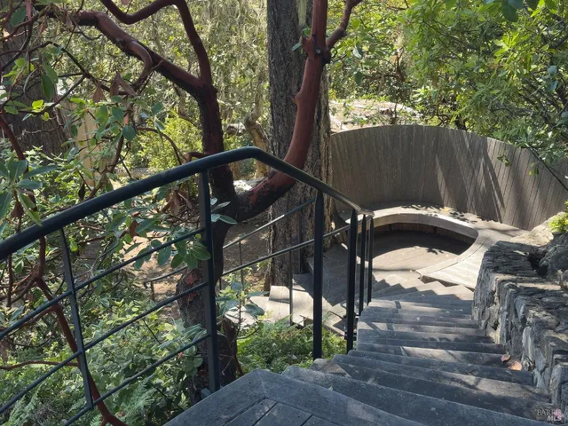 $3,500,000 | 46900 Gypsy Flat Road, Gualala, CA 95445