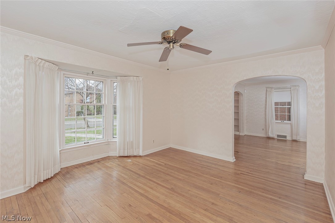 3781 Hillbrook Road Cleveland, OH 44118 - Photo 10 of 35 Gallery Image 10