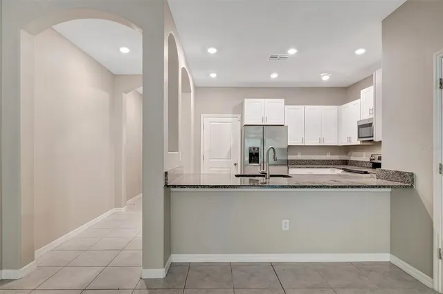 $2,350 | 607 Royal Empress Drive, Ruskin, FL 33570