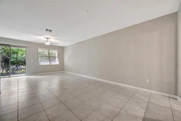 $1,950 | 607 Royal Empress Drive, Ruskin, FL 33570