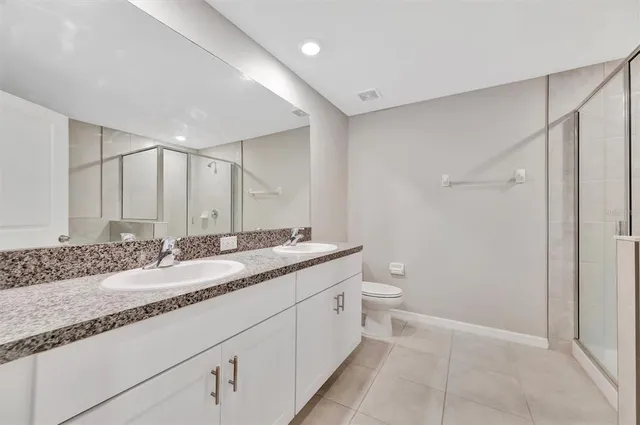 $2,350 | 607 Royal Empress Drive, Ruskin, FL 33570