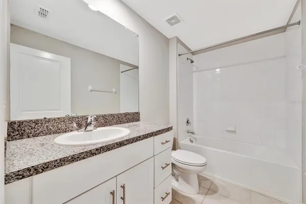 $1,950 | 607 Royal Empress Drive, Ruskin, FL 33570
