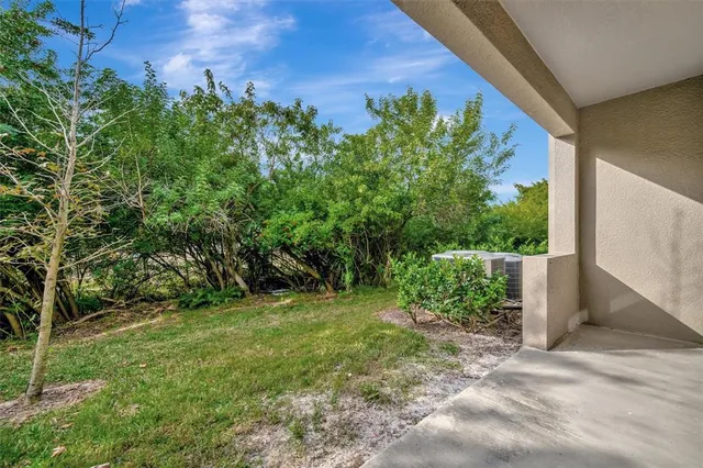 $2,350 | 607 Royal Empress Drive, Ruskin, FL 33570