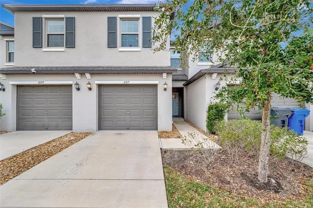 $2,350 | 607 Royal Empress Drive, Ruskin, FL 33570